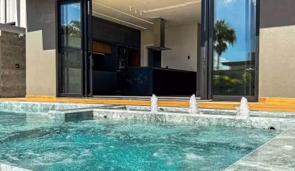 Sobrado com 3 Suites e Piscina Vila Paradiso