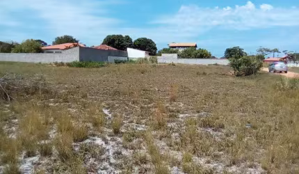 Terrenos legalizados para venda em Jaconé