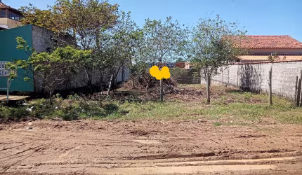Terreno pronto para construir em Jaconé