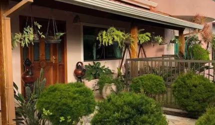 Linda Casa para Venda em Peruíbe!