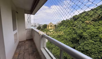 Apartamento com Varanda e Vista para o Mar no Guarujá Priaia Pitangueiras
