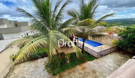 Sobrado com 4 dormitórios à venda, 339 m² por R$ 1.795.000,00 - Condomínio do Lago - Goiânia/GO