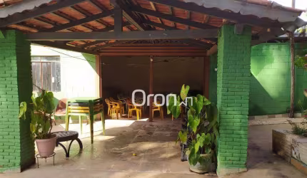 Chácara equipada e mobiliada com 4 dormitórios à venda, 1400 m² por R$ 390.000 - Cachoeira - Aragoiânia/GO
