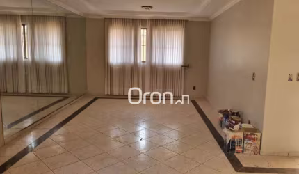 Sobrado à venda, 253 m² por R$ 1.580.000,00 - Jardim América - Goiânia/GO