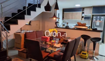 Sobrado à venda, 180 m² por R$ 950.000,00 - Vila Rosa - Goiânia/GO