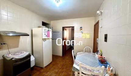 Apartamento com 3 dormitórios à venda, 129 m² por R$ 250.000,00 - Setor Central - Goiânia/GO