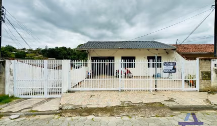 Casa com 3 quartos à venda na Rua Helena Fischer, 390, Itoupava Central, Blumenau por R$ 449.000