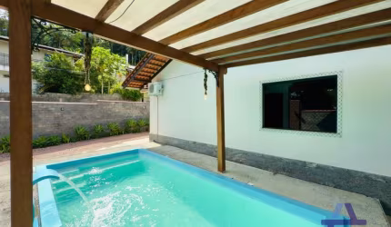 Casa com 4 quartos à venda na Rua Rudolfo Kienen, 146, Testo Salto, Blumenau por R$ 750.000