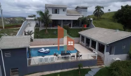 Chácara em Igaratá c/ 2 suítes, condomínio fechado