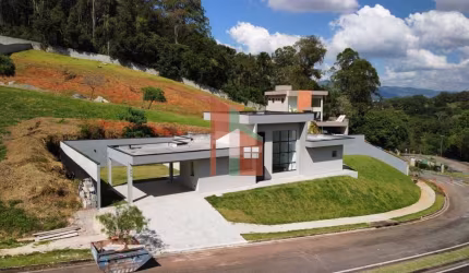Casa de Condomínio com 3 dorm. - Atibaia