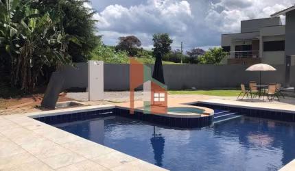 Casa c/ 3 dorm. em Atibaia, condomínio Parque das Garças II