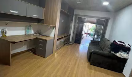 Ocean vende: Itaipu, casa 5 quartos sendo 3 suítes, planejados, closet, piscina, hidro, jacuzzi .