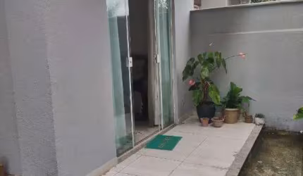 Ocean vende: Itaipuaçu, apartamento GARDEN, 2quartos, sala, coz., banheiro, garagem, área privativa