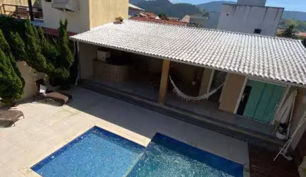 Ocean Vende:  Maricá, Condomínio Elisa Lake &amp; Beach , Casa 4 quartos(1suíte), área gourmet, piscina.