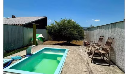 Ocean vende: Maricá, Itaipuaçu, casa 2quartos(1suíte), piscina, área serviço, garagem, terreno 240M²