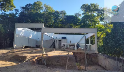 Ocean vende: Niterói, Uba Fazendinha, lote 540M², benfeitoria 140M², projeto aprovado.
