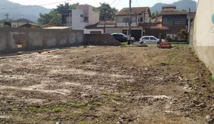 Ocean vende: Terreno, Itaipu, 225M², murado, asfalto. 2° quadra AV. Central. oportunidade!!