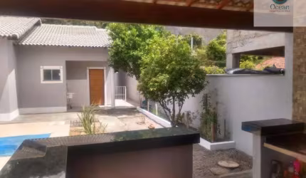 Ocean vende:  Itaipuaçu, casa 3 quartos, sendo 1 suíte, churrasqueira, piscina , área de serviço.
