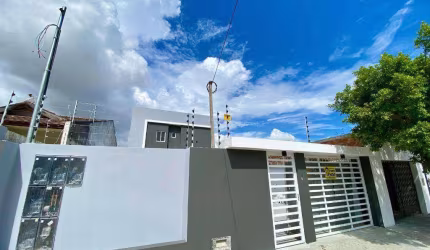 Apartamento com 2 dormitórios à venda, 54 m² por R$ 210.000,00 - Jardim Paulistano - Campina Grande/PB
