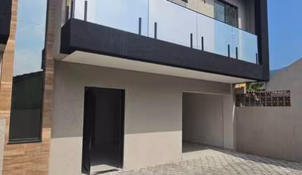 Sobrado Novo no Sertãozinho Matinhos -PR Prox Av. Curitiba