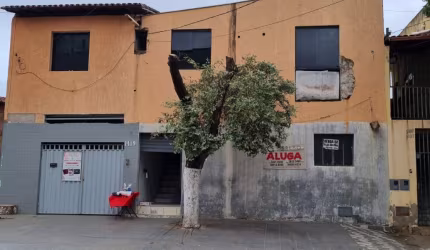 ALUGA-SE GALPÃO E ESPAÇO COMERCIAL - ÓTIMA OPORTUNIDADE!