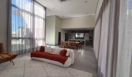 Imperdível casa à venda em Itu-SP, Condomínio Parque Ytu Xapada:  4 suítes, Sala, 4 banheiros, 4 vagas, 390m². Venha conferir!