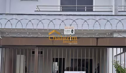 Casa à venda no bairro Iririú - Joinville/SC