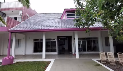 Sobrado com 6 dormitórios à venda, 250 m² por R$ 1.470.000,00 - Jardim Perola do Atlântico - Itapoá/SC