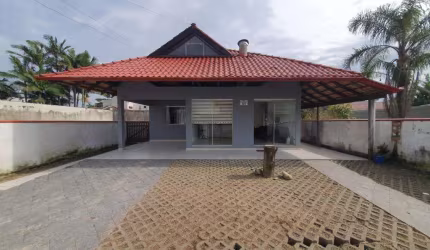 Casa com 3 dormitórios à venda, 222,45 m² por R$480.000,00 - Brasília - Itapoá/SC