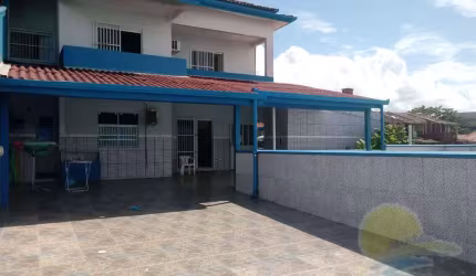 Sobrado com 03 dormitórios à venda, 165,20 m² por R$1.400.000 - Brasília - Itapoá Sc.