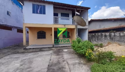 Casa à venda em Casimiro de Abreu-RJ, bairro Peixe Dourado II: 4 quartos, 1 suíte, 2 salas, 2 banheiros, 2 vagas, 132m².
