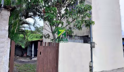 Casa à venda em Casimiro de Abreu-RJ, Jardim Miramar: 2 quartos, 1 suíte, 1 sala, 2 banheiros, 1 vaga, 130m². Aproveite!