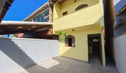 Imperdível: Casa duplex na Região dos Lagos, Cabo Frio-RJ. 2 quartos, 1 sala, 2 banheiros, vista para o mar.