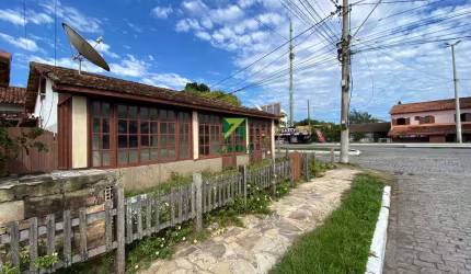 Oportunidade em Barra de São João de frente para a Rodovia Amaral Peixoto