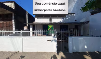 Imóvel à venda de frente para a Rodovia Amaral Peixoto em Barra de São João com RGI e Escritura! Ideal para investimento!