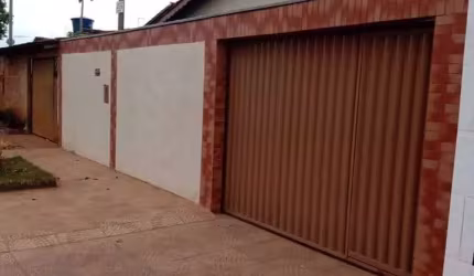 Casa à venda sendo 3 quartos, 1 suíte e closet de 135,00 m² em Goianira