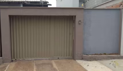 Casa à venda em Goiânia 3 quartos, sendo 1 suíte, de 102 m²