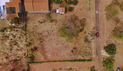 chácara em condomínio fechado a 40 km de Goiânia