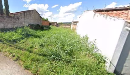 Terreno/Lote à Venda com 450,00 m² no Setor Goiânia 2