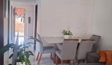 Casa à venda de 3 quartos, 130,00m² - Senador Canedo