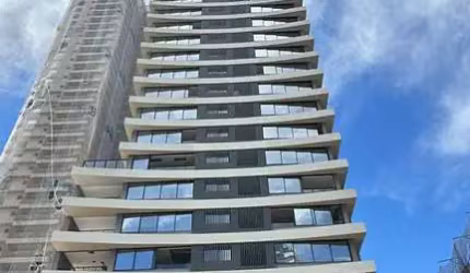 Apartamento à Venda com 3 suíte de 218,00 m²  no Setor Oeste.