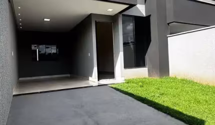 Casa à Venda com 3 quartos, sendo 1 suíte, 135 m² no Parque das Flores - Goiânia