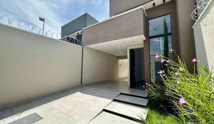 Casa três quartos Setor Faiçalville