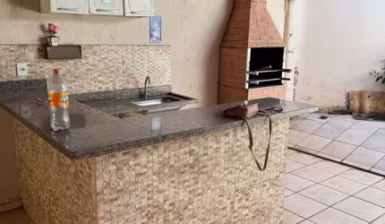 Casa com 4 Quartos sendo 2 suítes à venda - Setor Santos Dumont