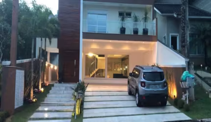 Casa com 264m² a venda em Arujá por R$ 2.400.000,00