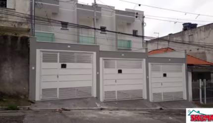 Casa com 03 dormitórios a venda na Vila Tolstoi por apenas R$ 545.000,00