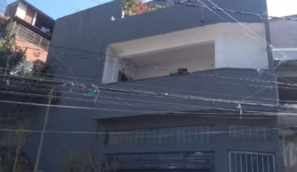 Prédio a venda na Fazenda da Juta por apenas R$ 600.000,00