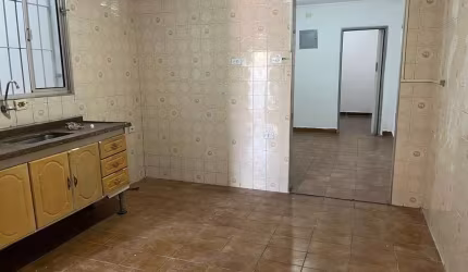 Aluguel de Casa em São Paulo - Jardim Sapopemba: 1 quarto, 1 sala, 1 banheiro, 60m² de área. Aproveite!
