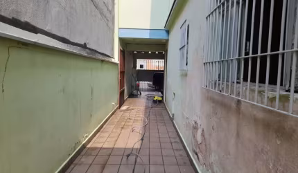 Imperdível casa à venda em São Paulo-SP, bairro Jardim Tietê: 4 quartos, 2 salas, 2 banheiros, 2 vagas de garagem, 134m² de área.