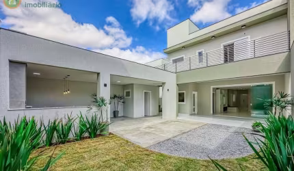 Casa com 3 quartos à Venda, Residencial Jatobá, Taubaté